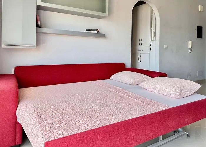 Agora Sea View Apartment