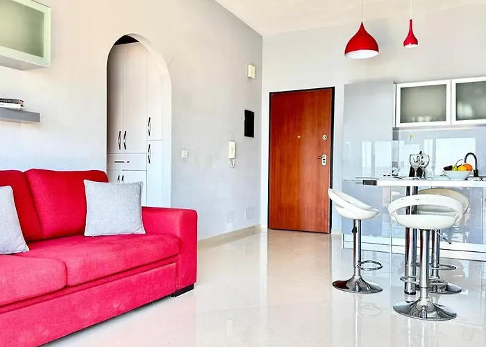 Agora Sea View Apartment
