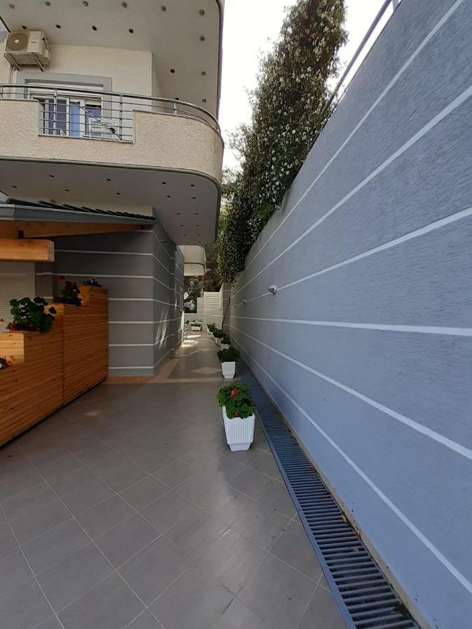 Agora Sea View